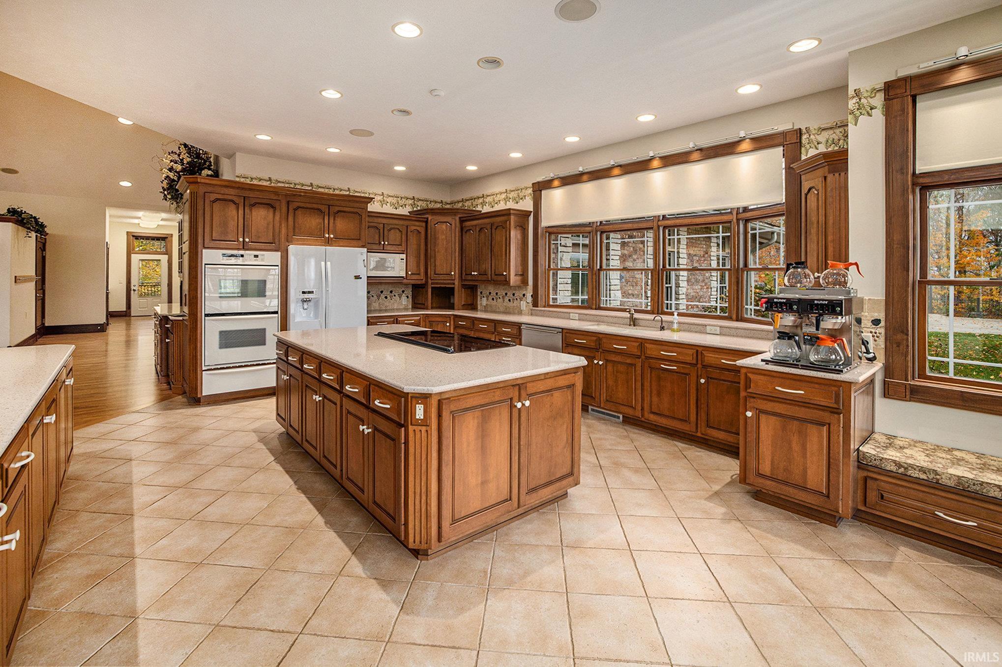 2777 6th Road