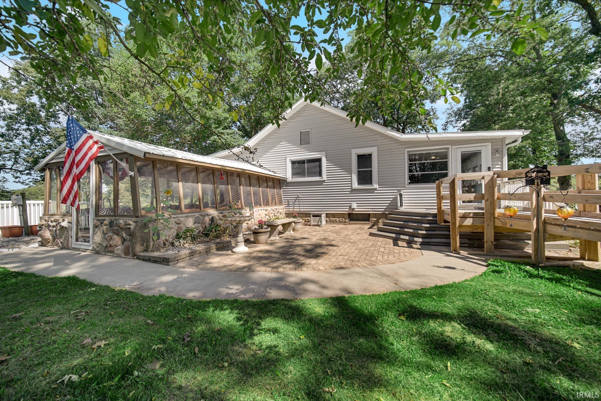 7816 N Sparrow Court