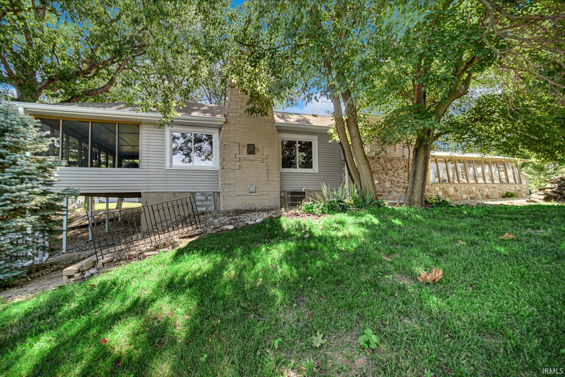 7816 N Sparrow Court