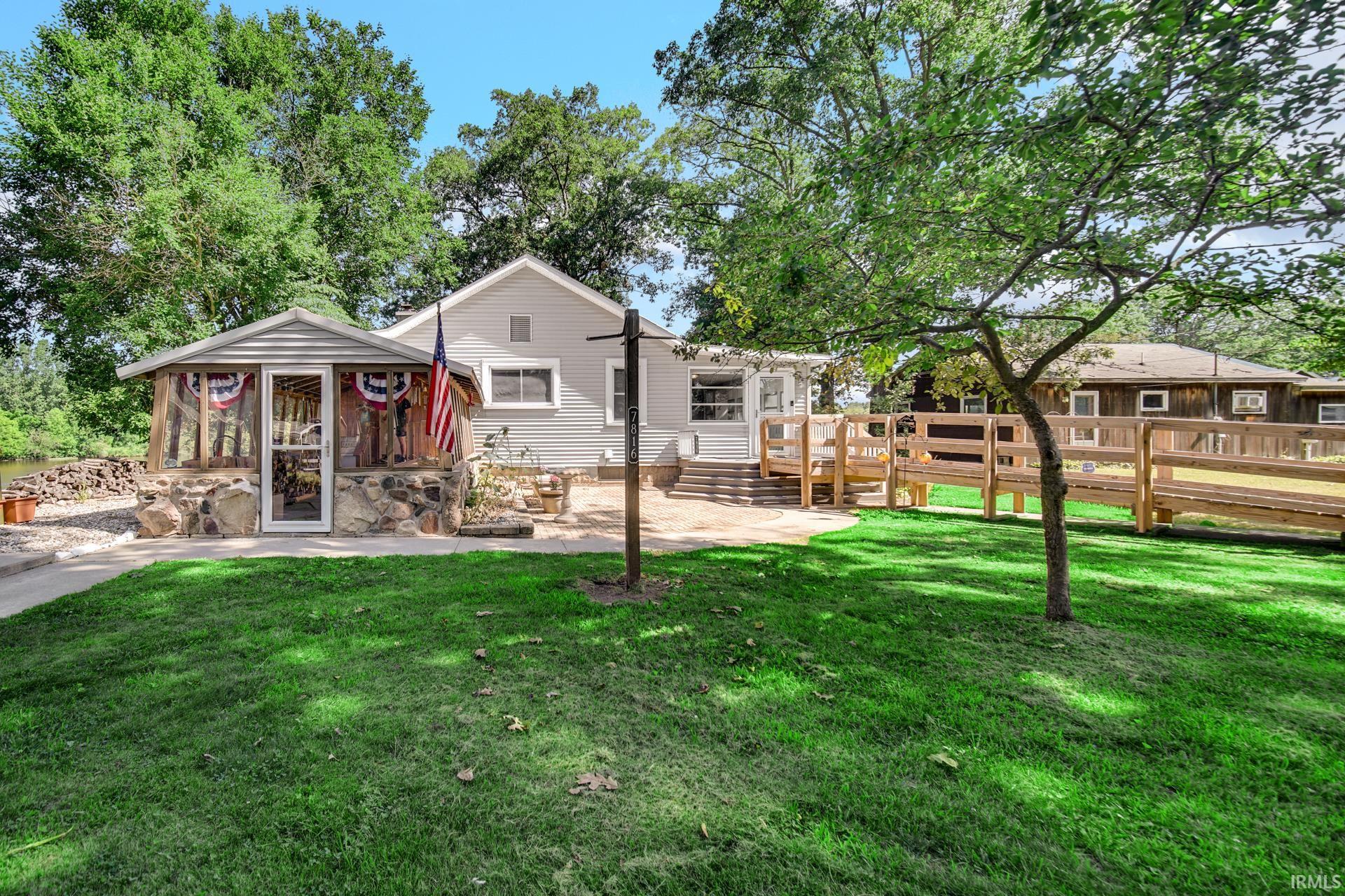 7816 N Sparrow Court