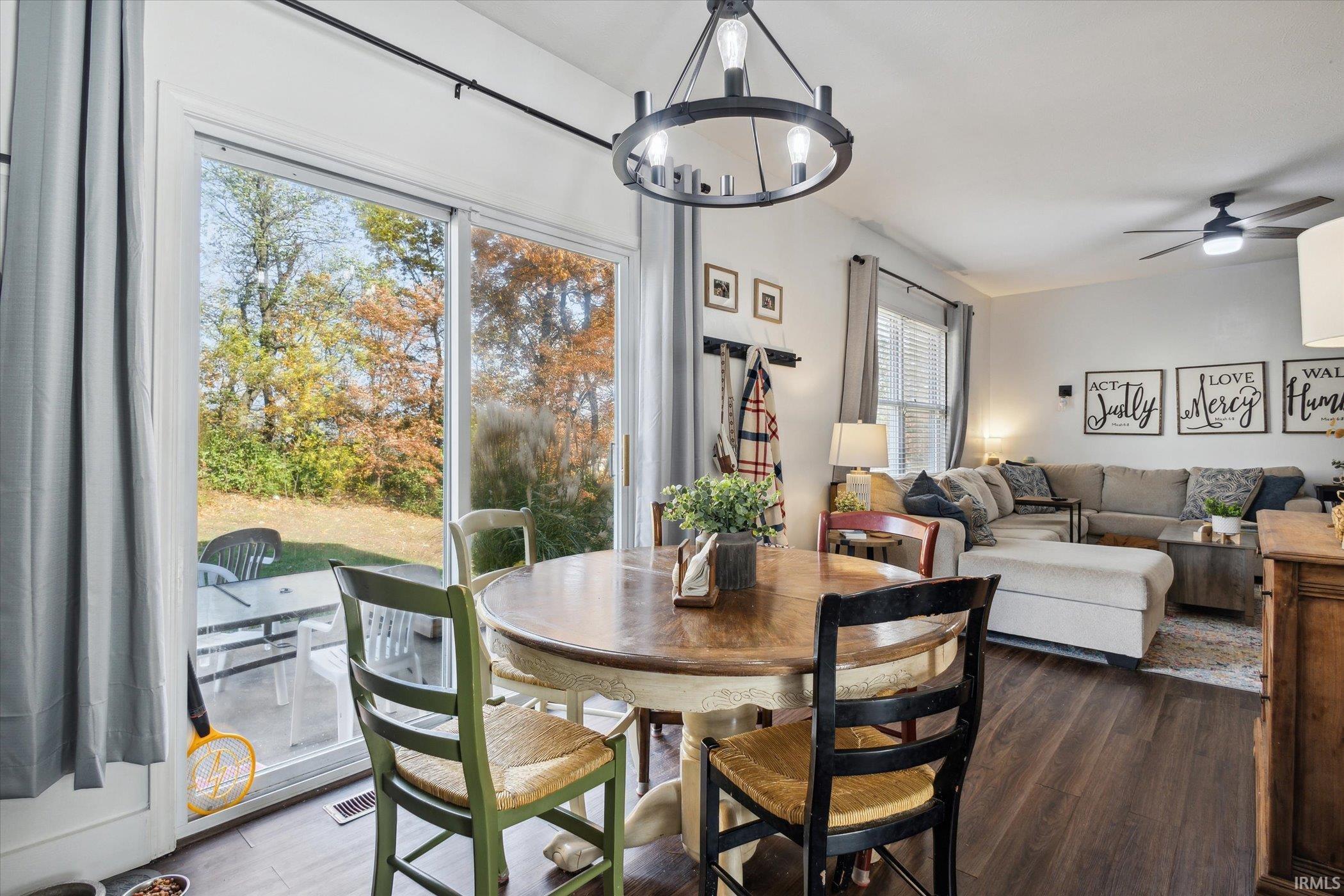 25715 Burrow Trail