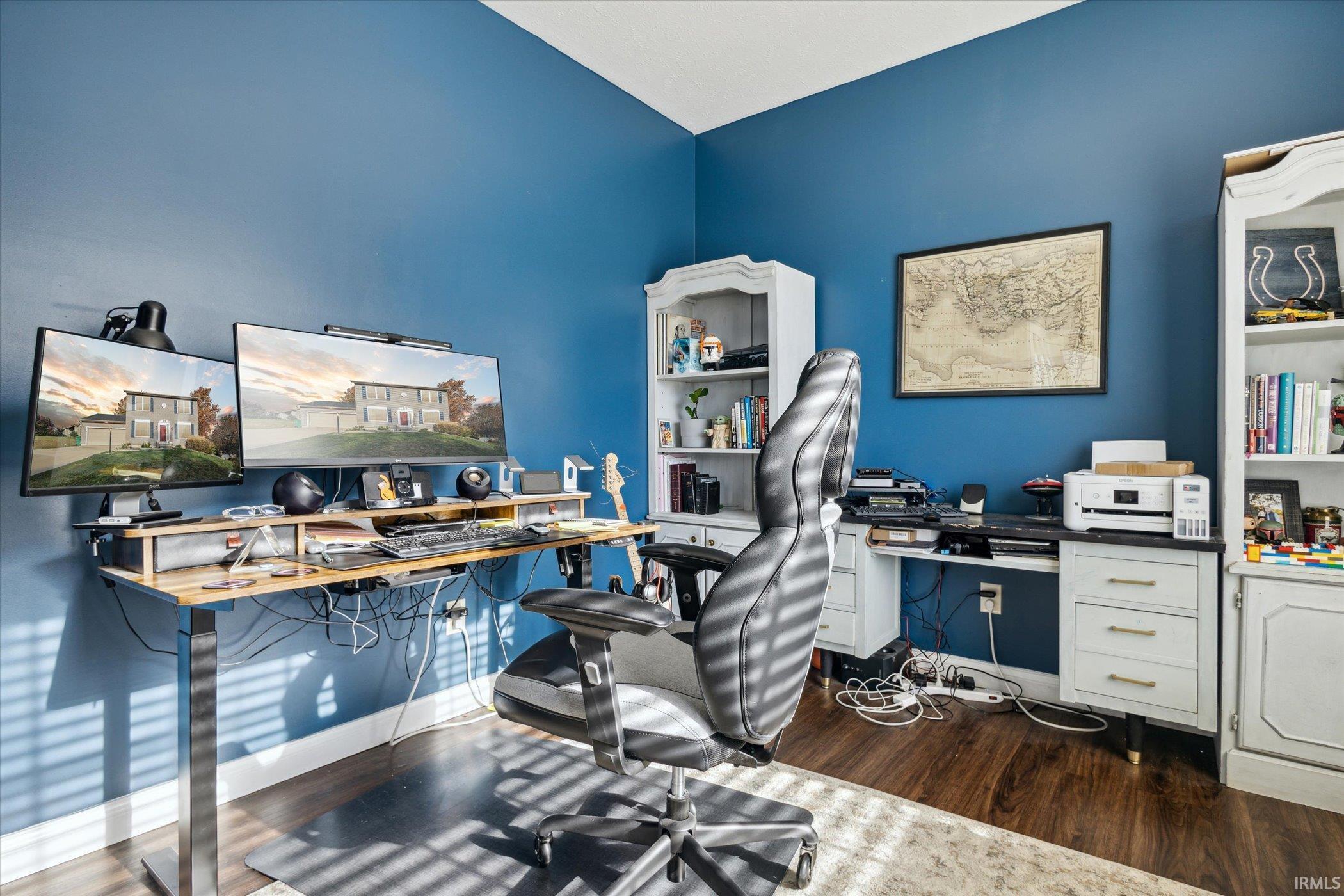 25715 Burrow Trail