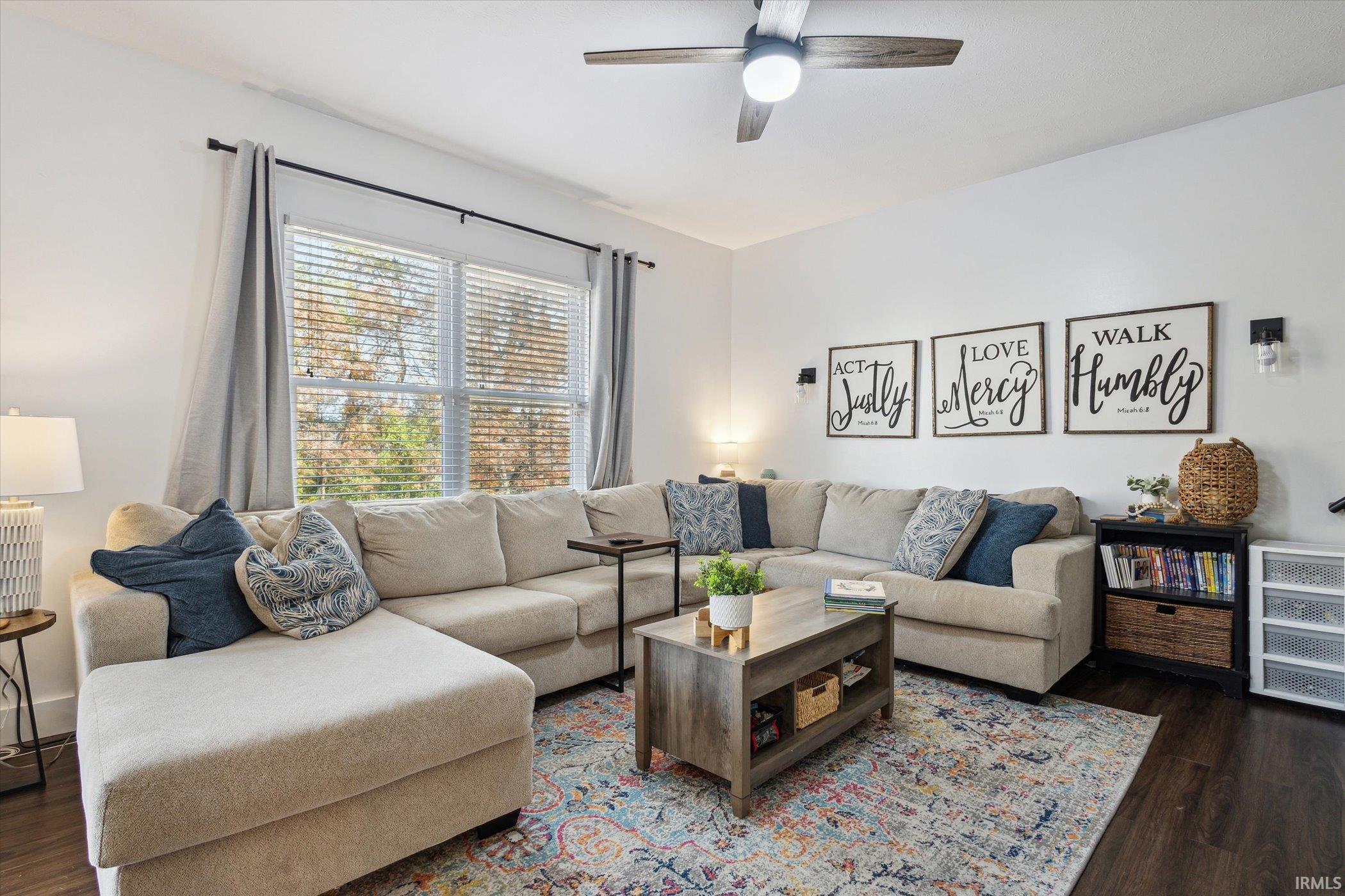 25715 Burrow Trail