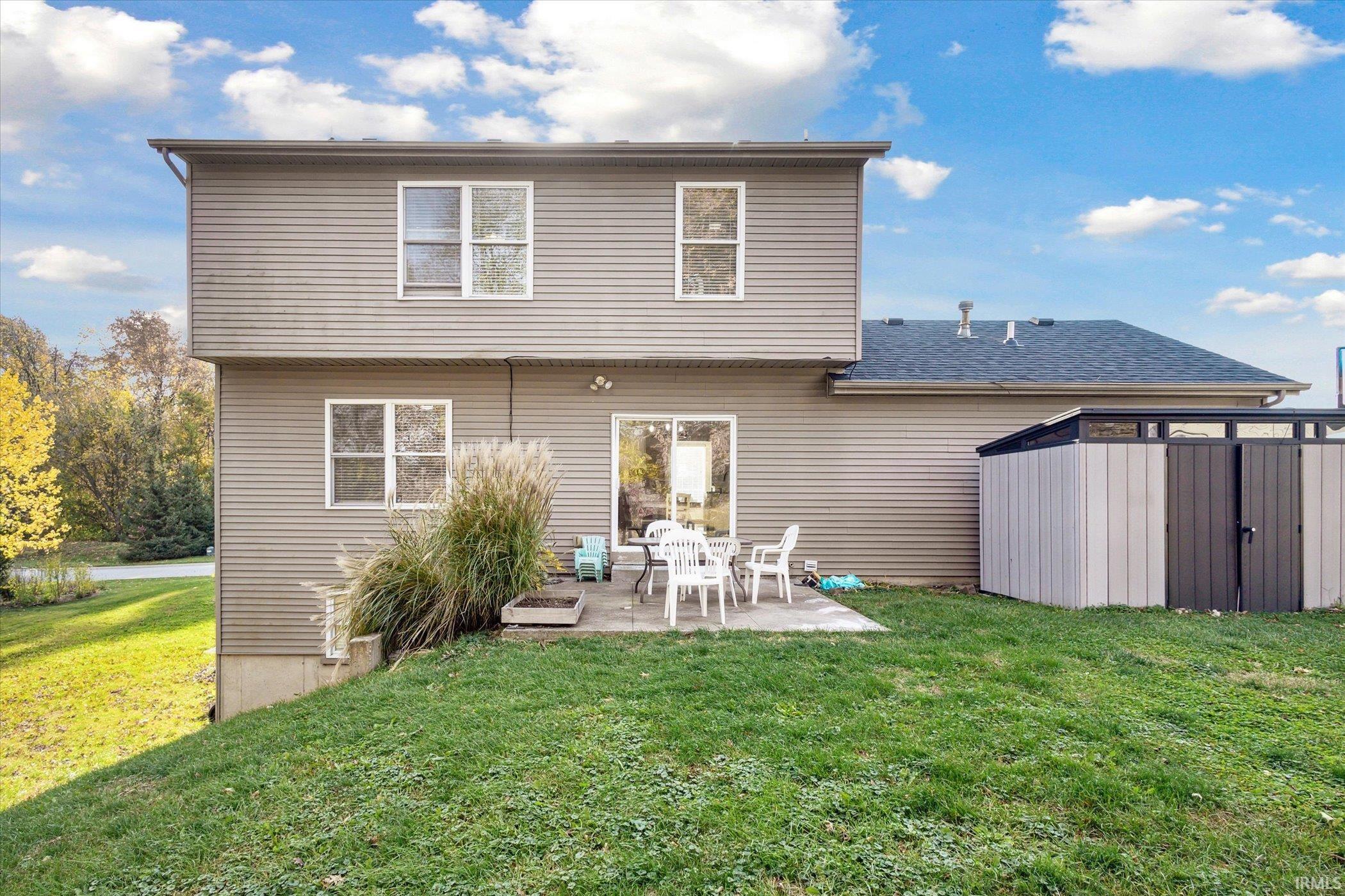 25715 Burrow Trail