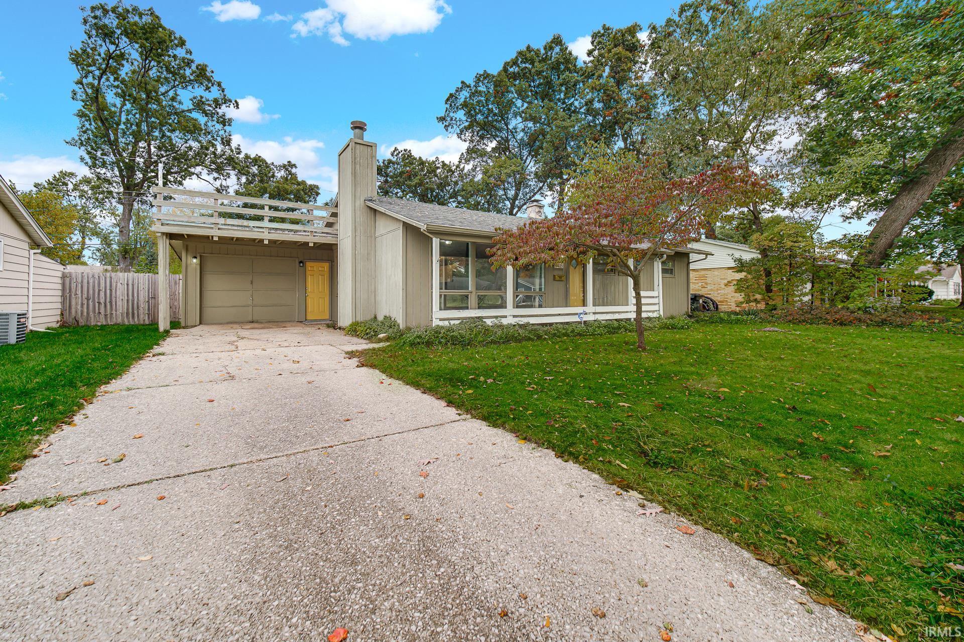 3425 Kent Lane