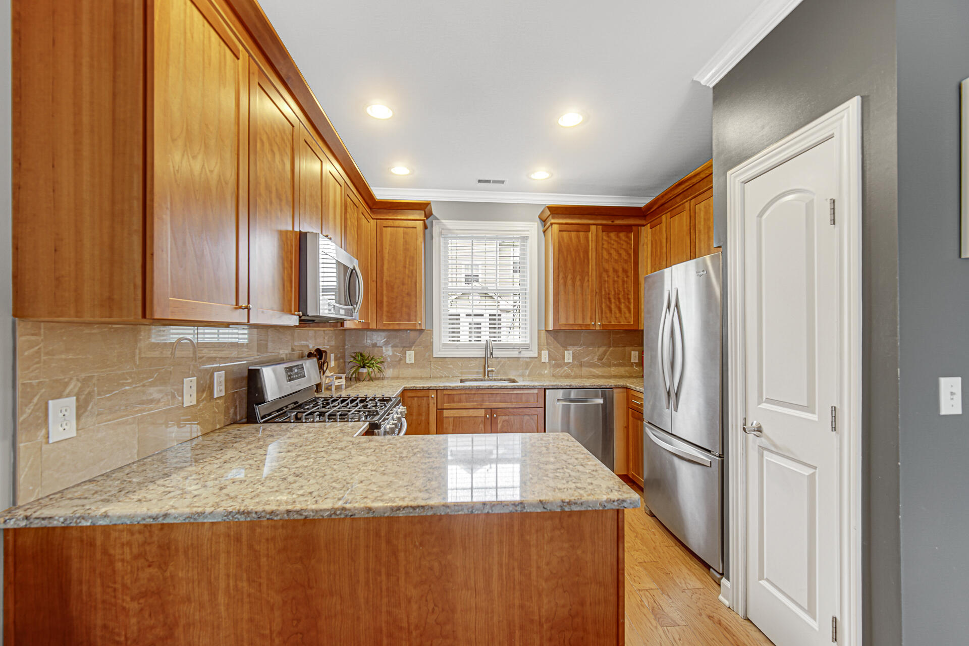 200 Lake Shore Drive B