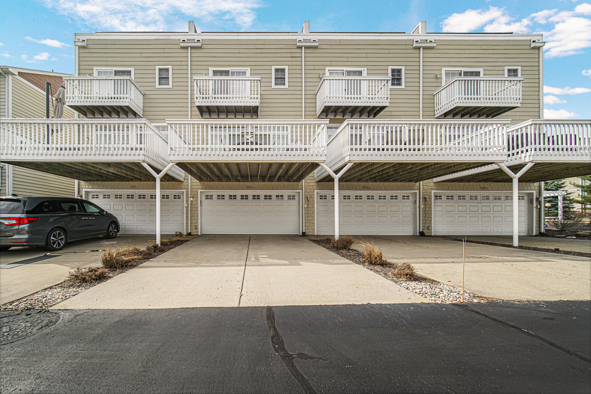 200 Lake Shore Drive B