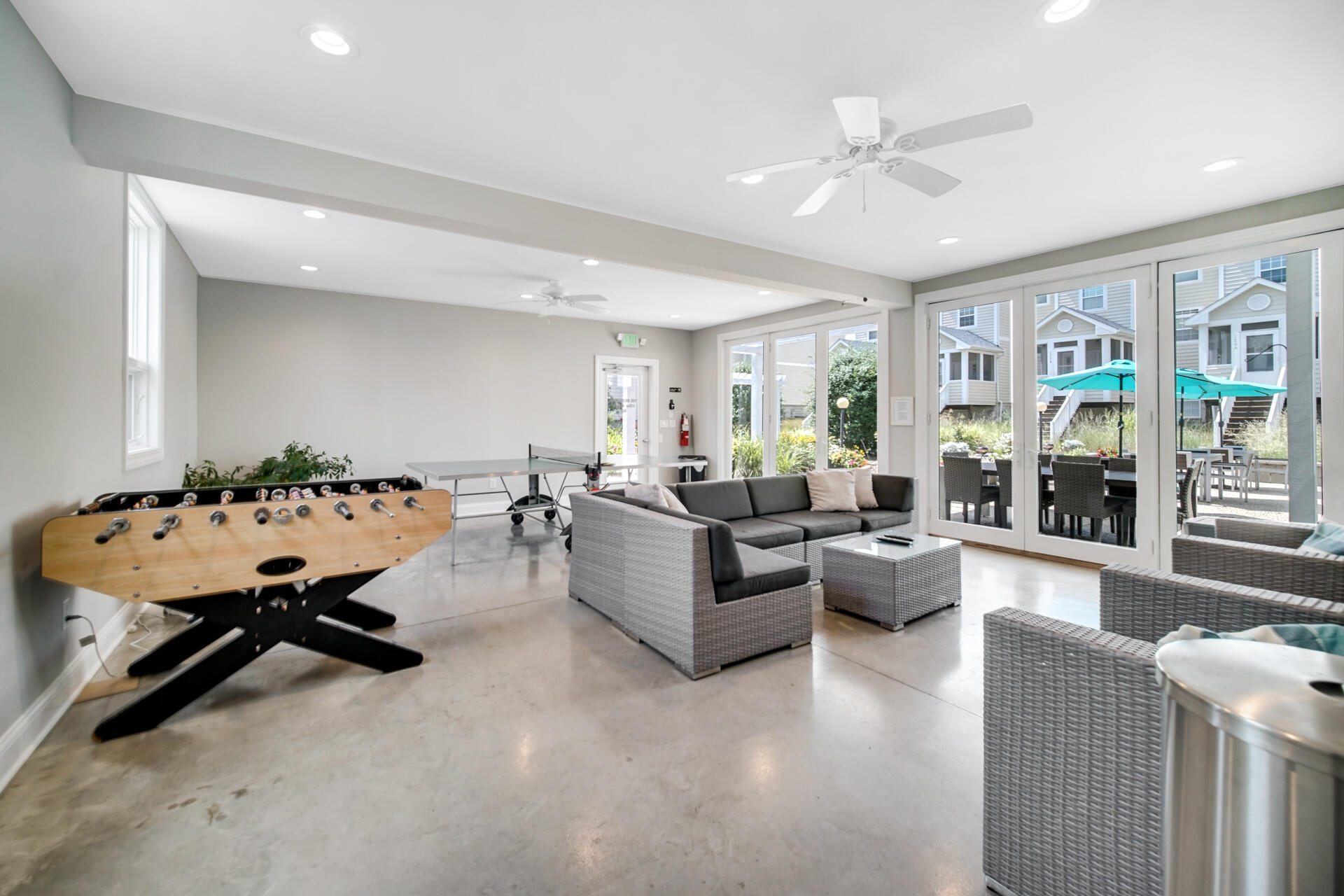 200 Lake Shore Drive B