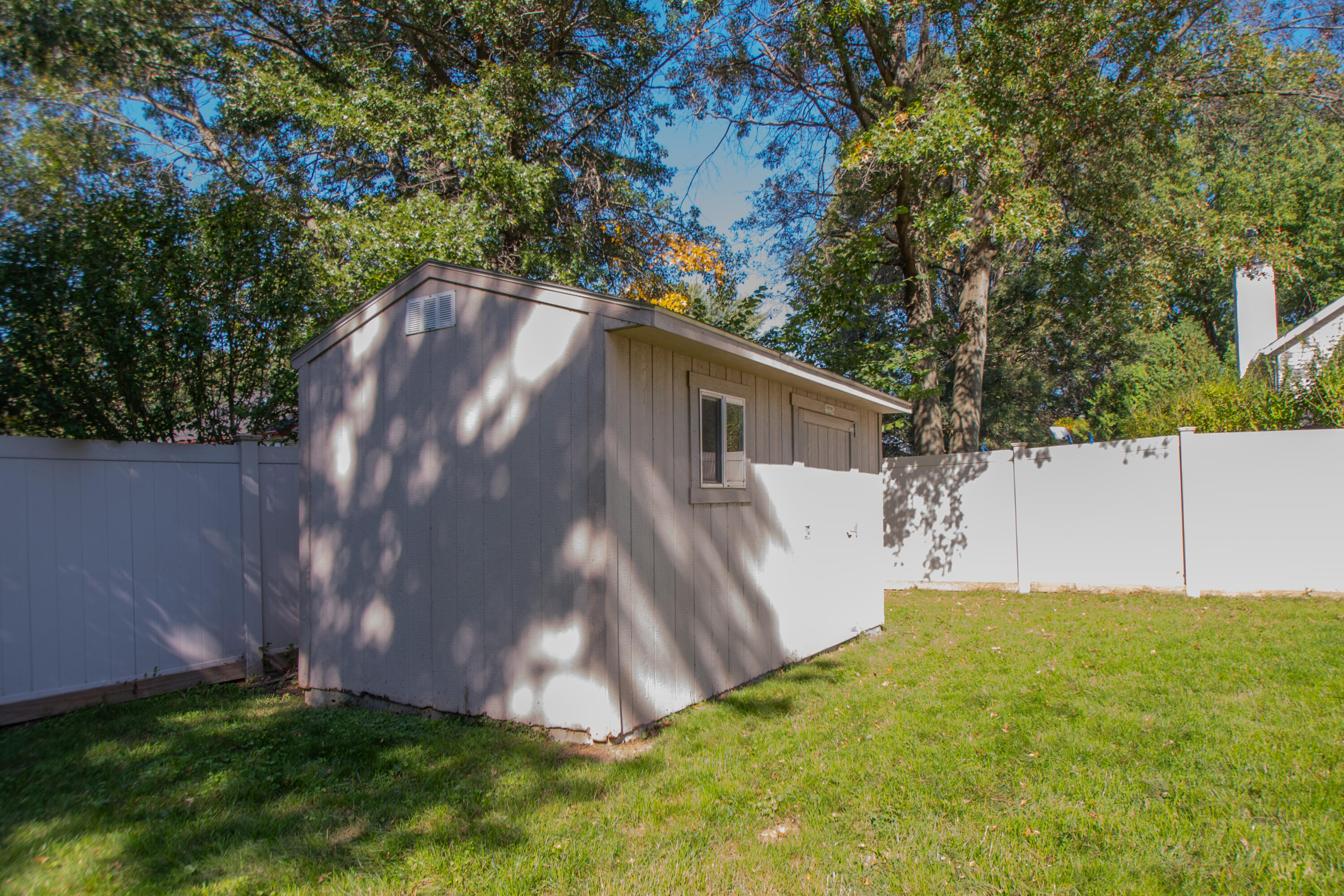 1560 Duffer Drive