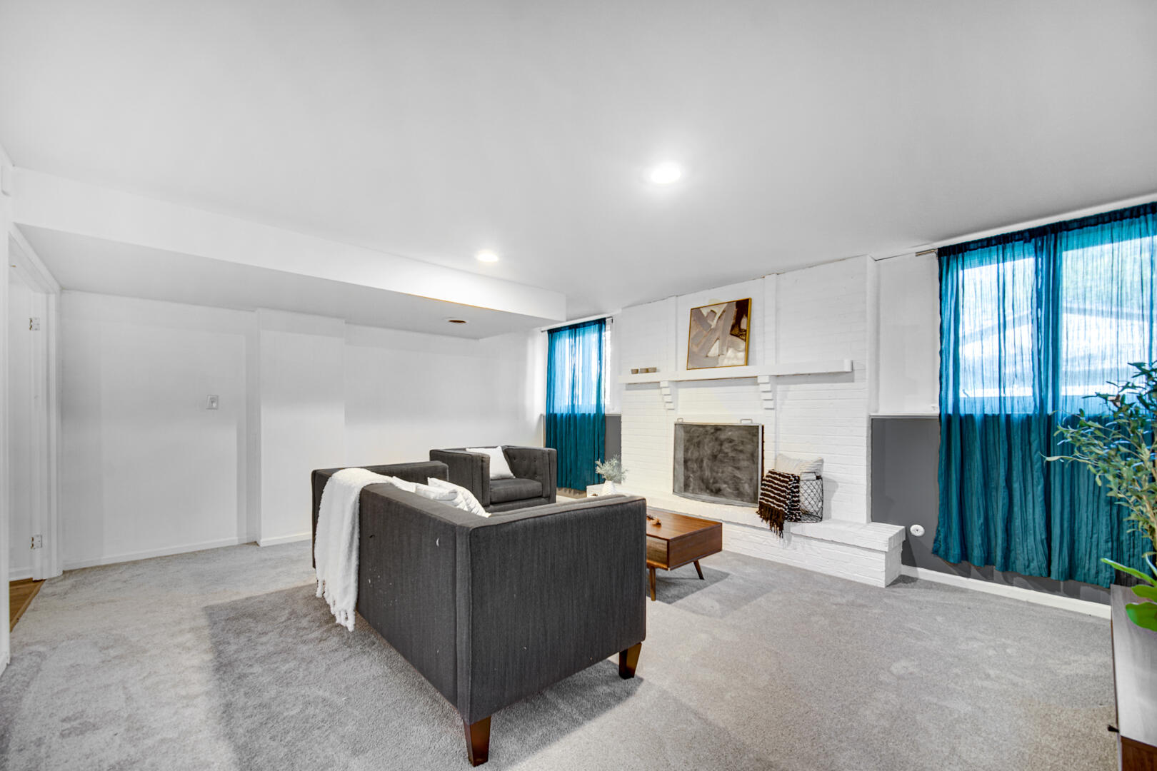 1151 Bluebird Lane