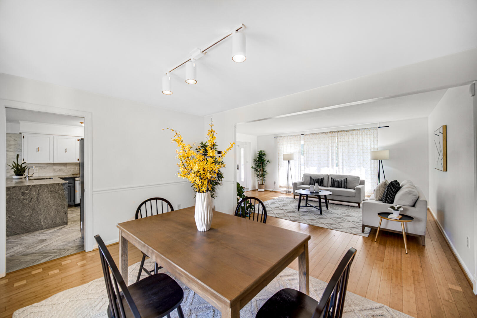 1151 Bluebird Lane