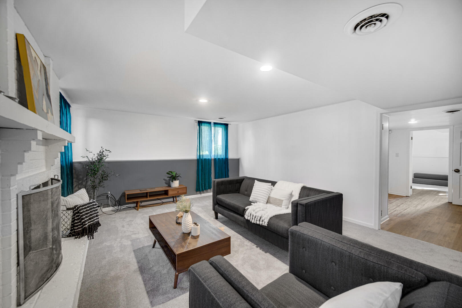 1151 Bluebird Lane