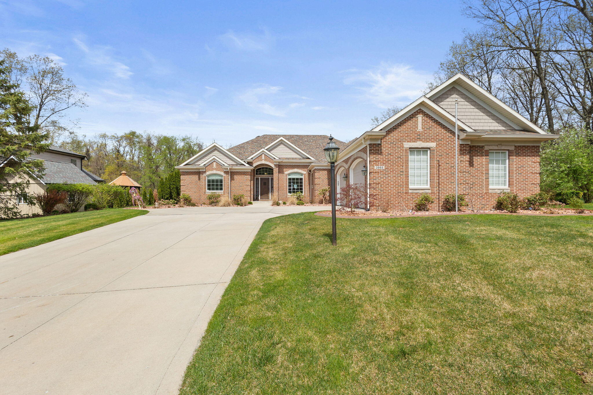 3965 N Malaga Drive W