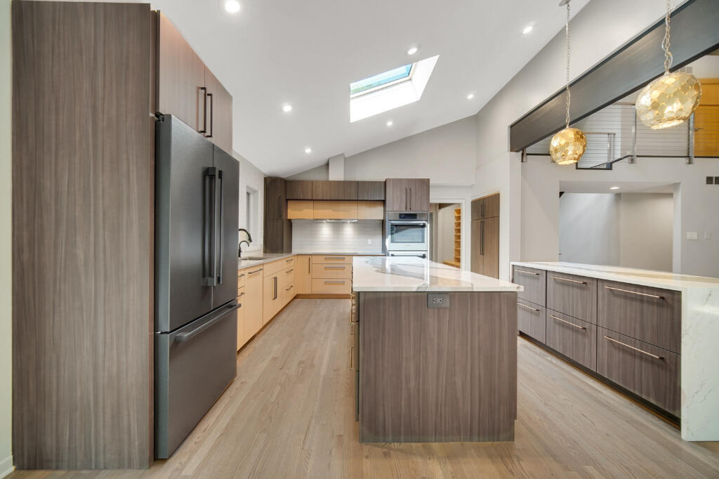 63 Diana Road