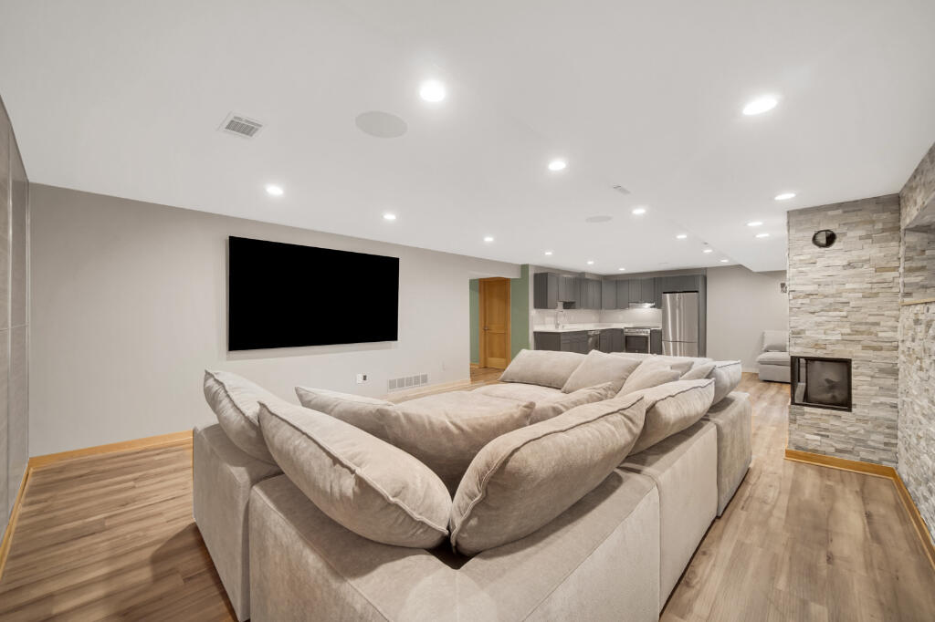 63 Diana Road