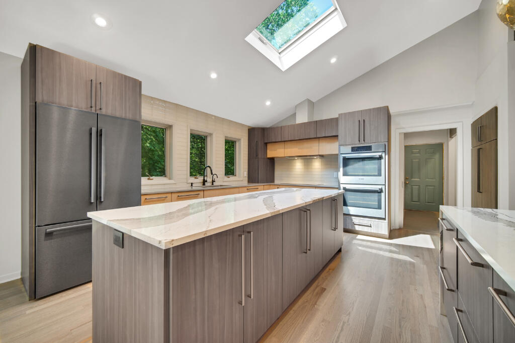 63 Diana Road
