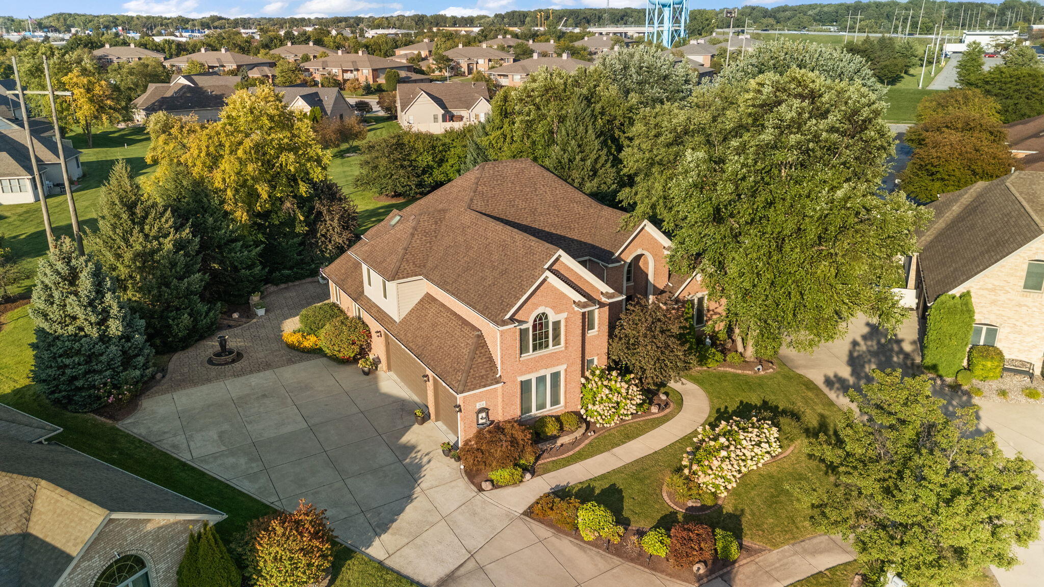 2131 White Oak Lane