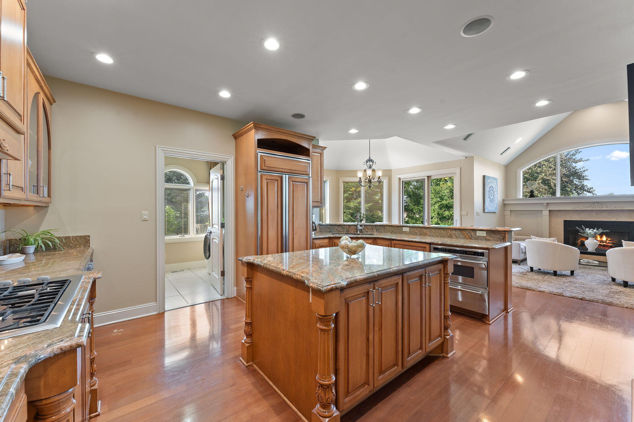 2131 White Oak Lane