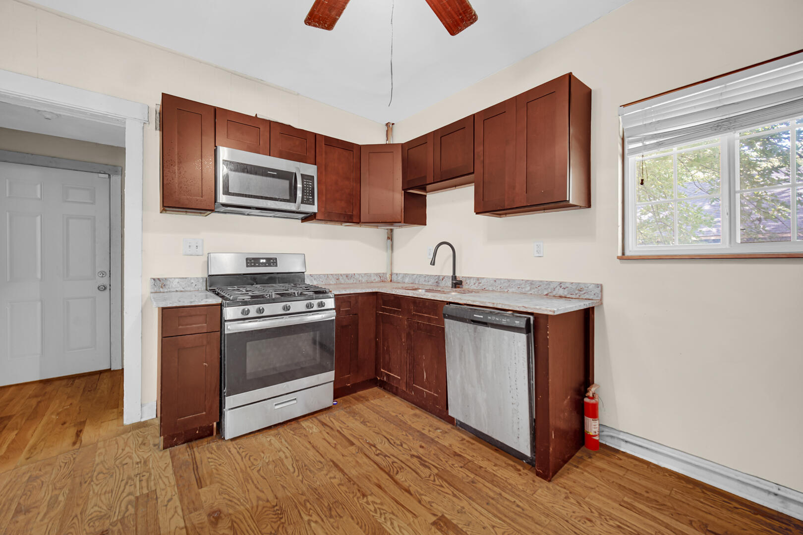 846 Stevenson Street