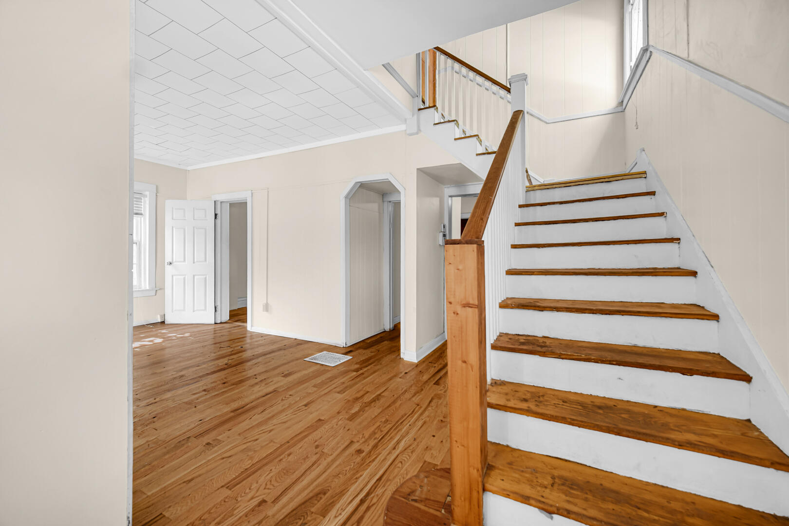 846 Stevenson Street