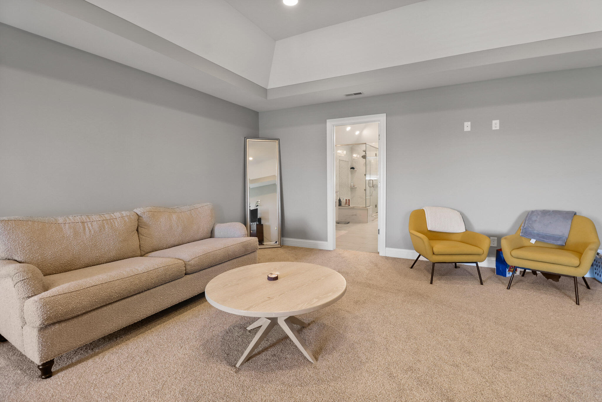 9108 Zinnia Drive