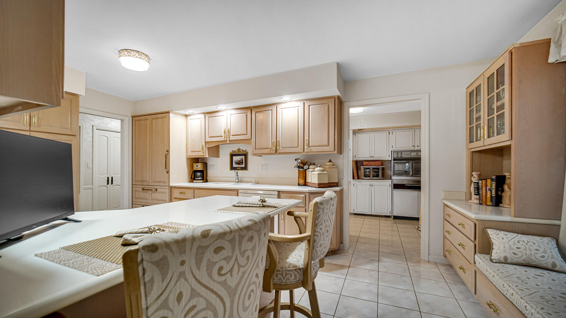 2255 Bordeaux Walk Unit: A2