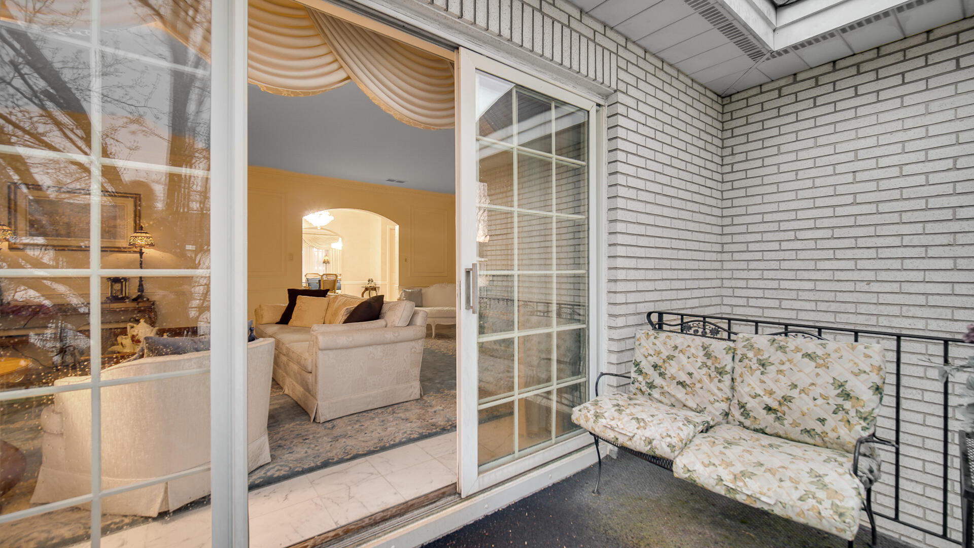 2255 Bordeaux Walk Unit: A2