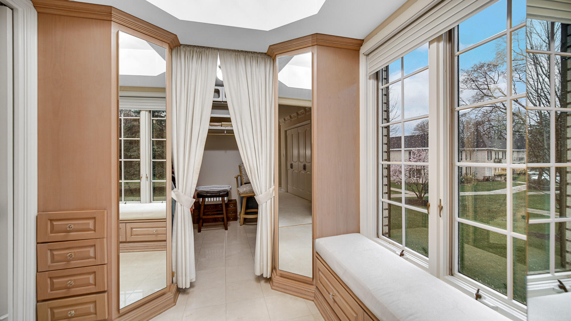 2255 Bordeaux Walk Unit: A2