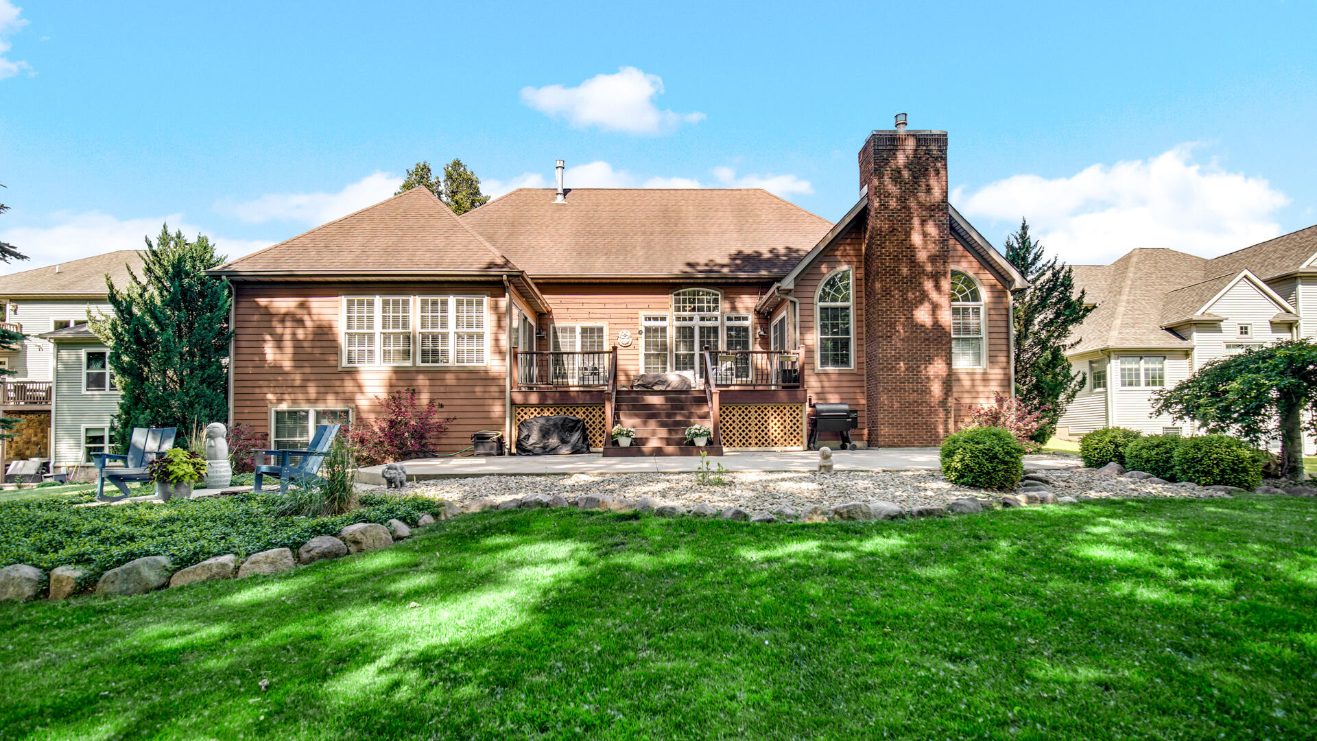 81 Scotscraig Drive