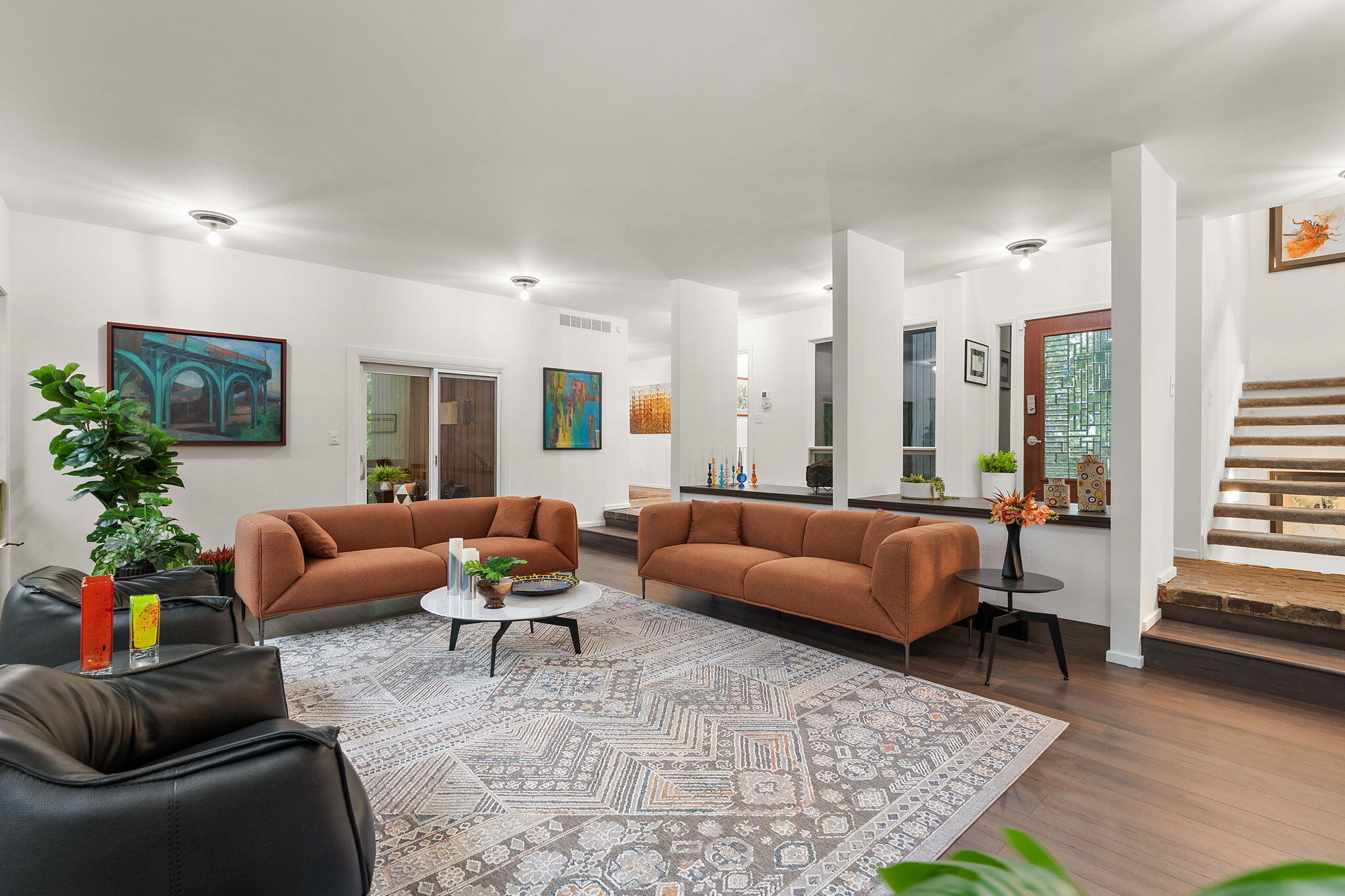 2403 Sherwood Drive