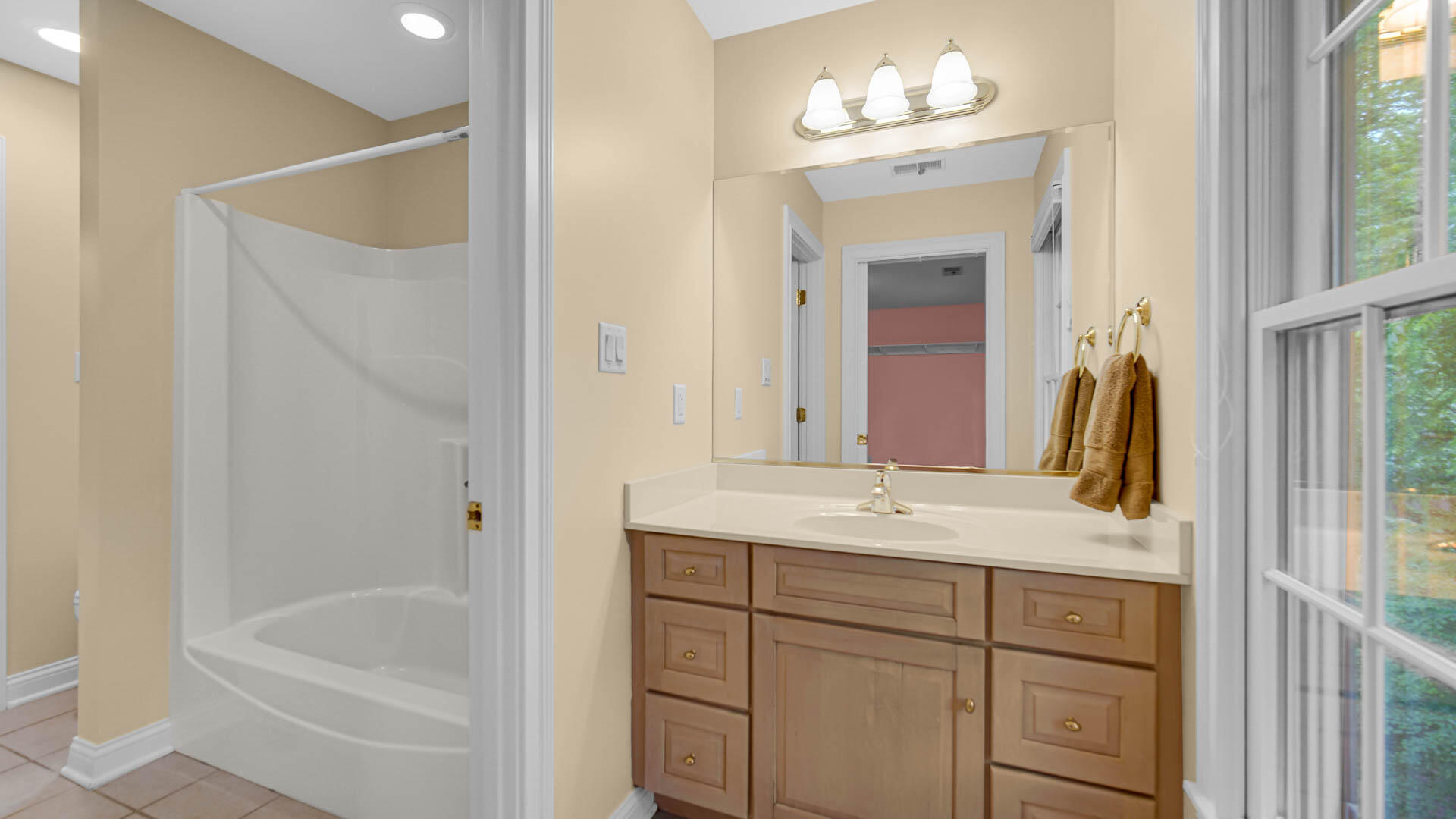 2506 Ashbourne Court