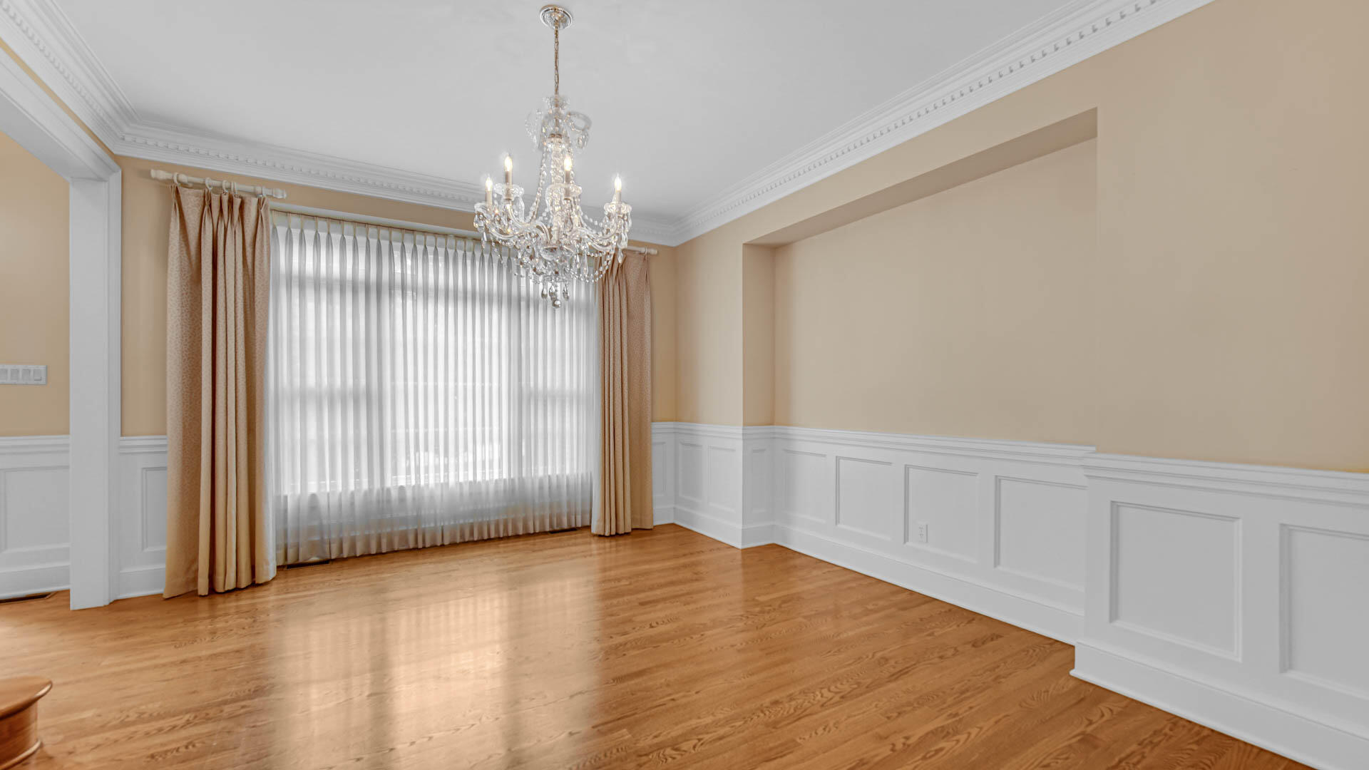 2506 Ashbourne Court