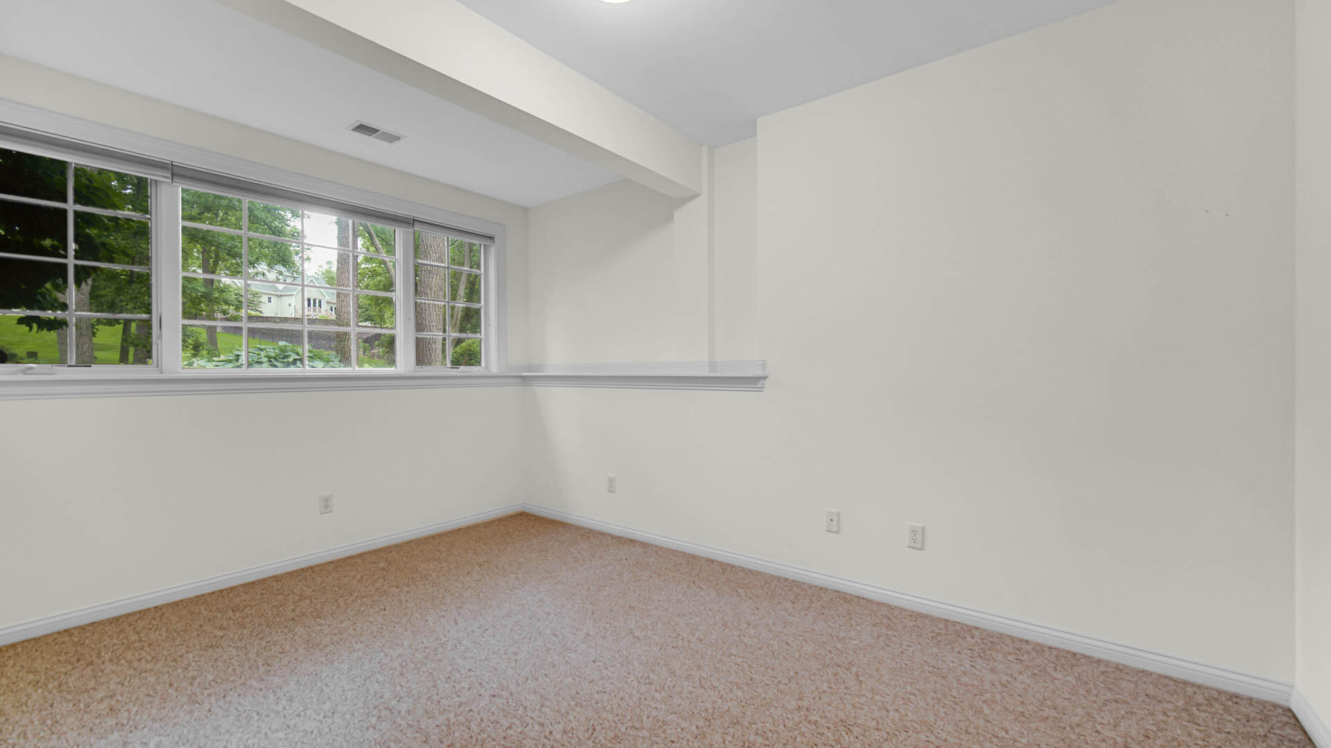 2506 Ashbourne Court