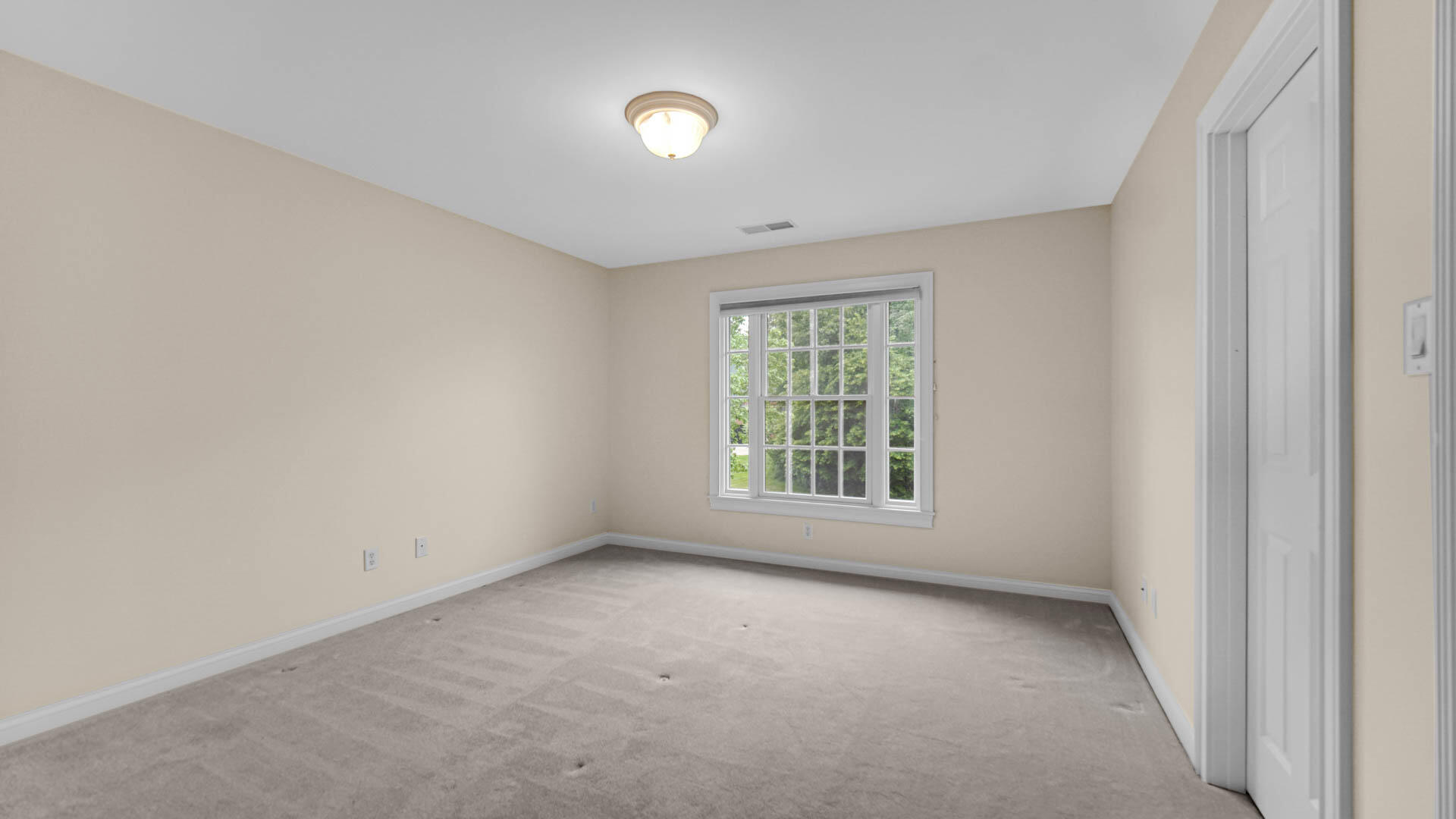 2506 Ashbourne Court