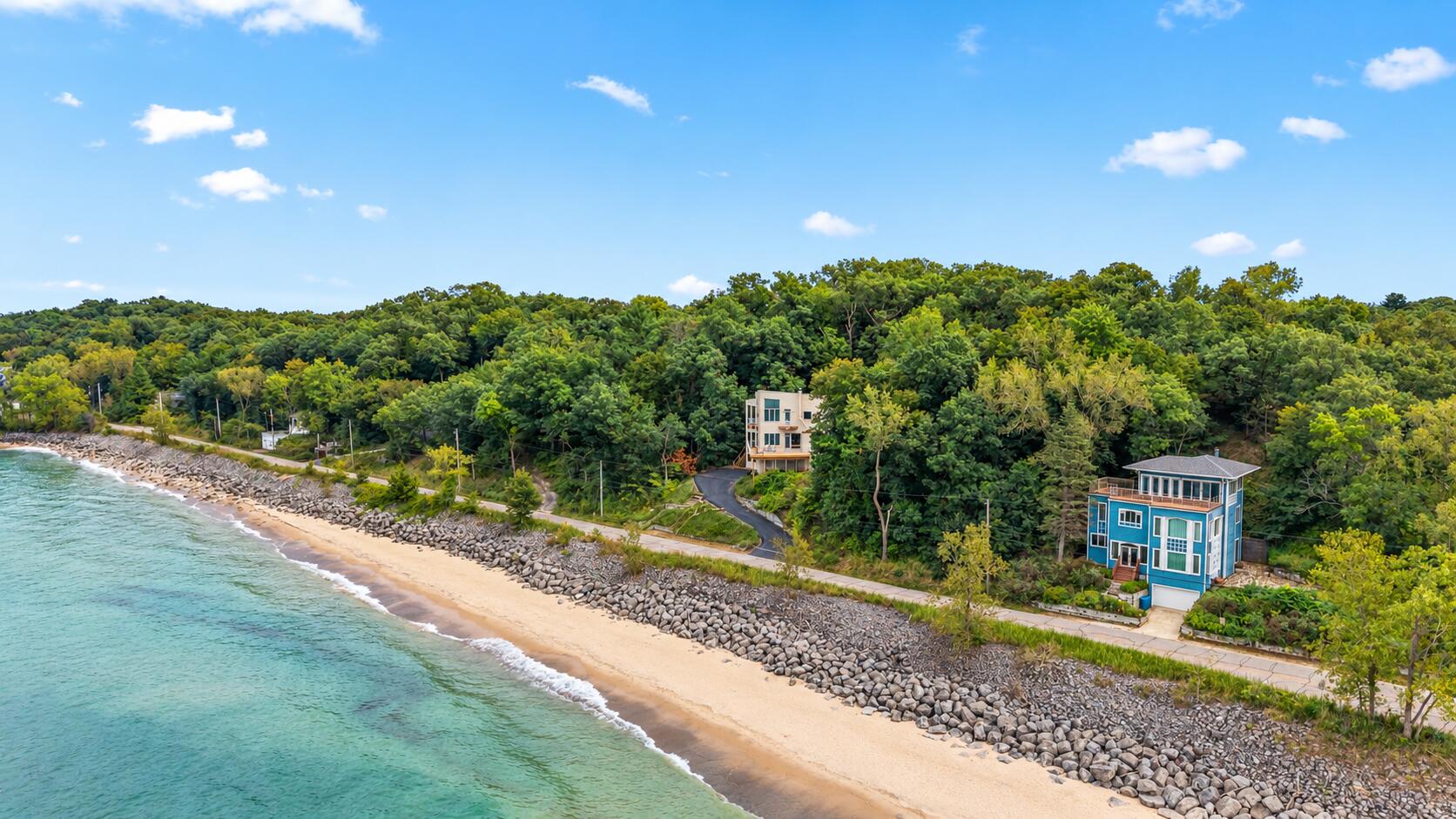 711 E Lake Front Drive