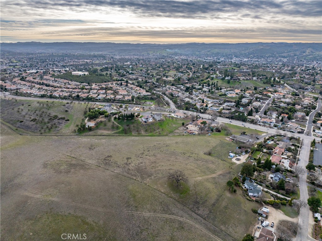2450 Golden Hill Road