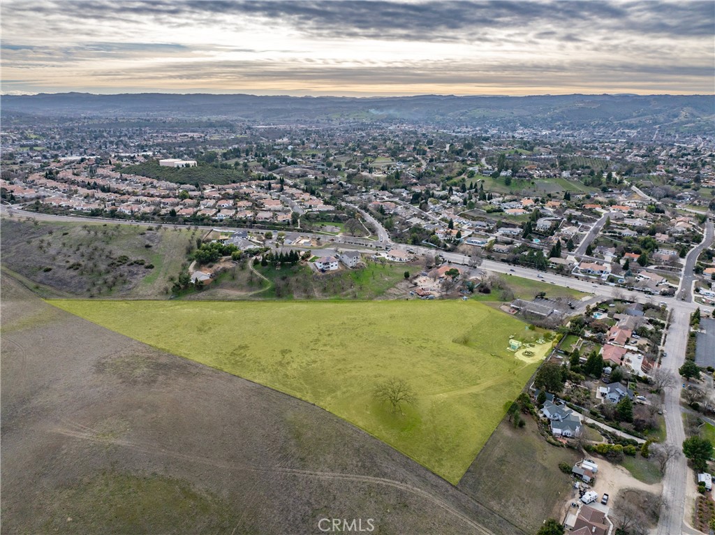 2450 Golden Hill Road