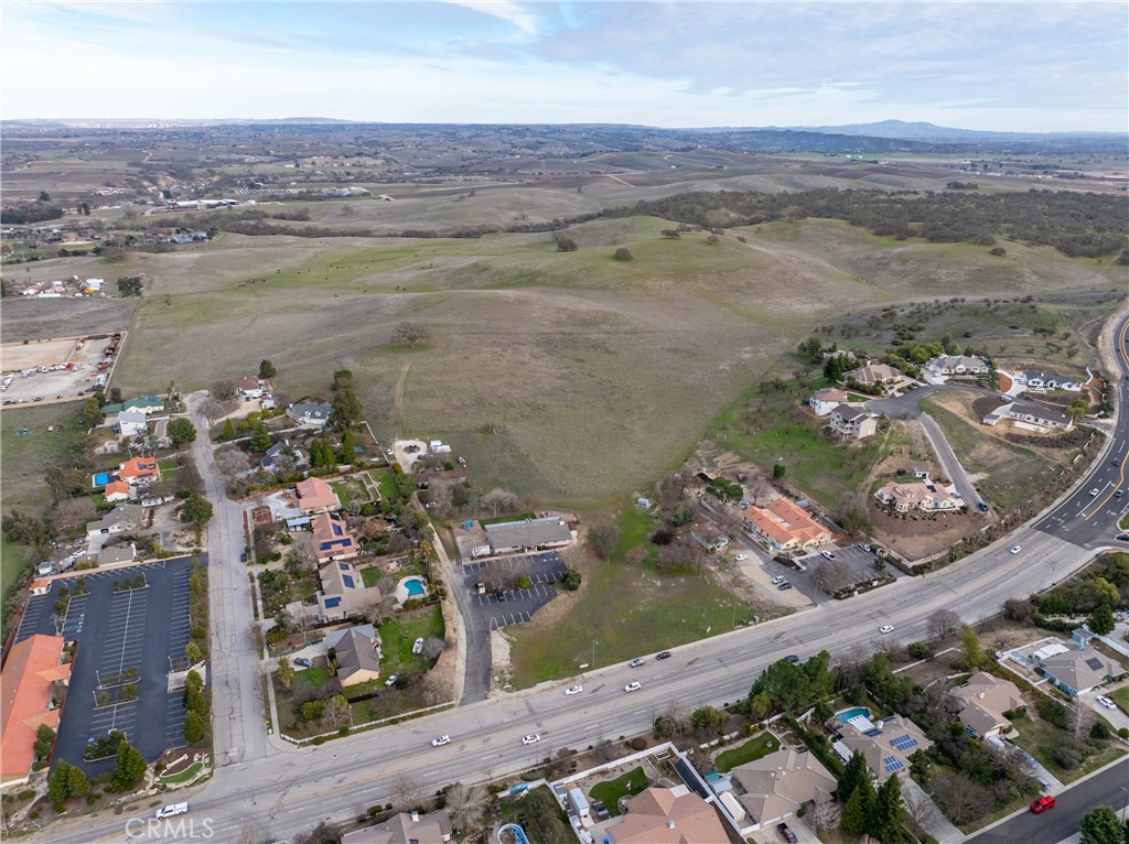 2450 Golden Hill Road