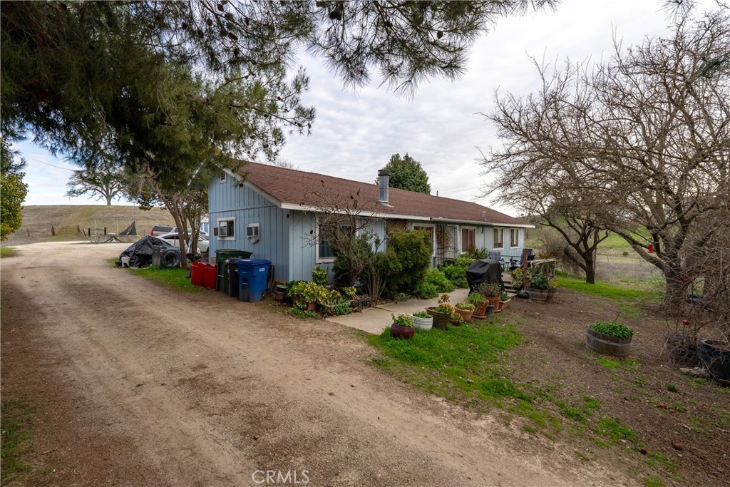 2450 Golden Hill Road