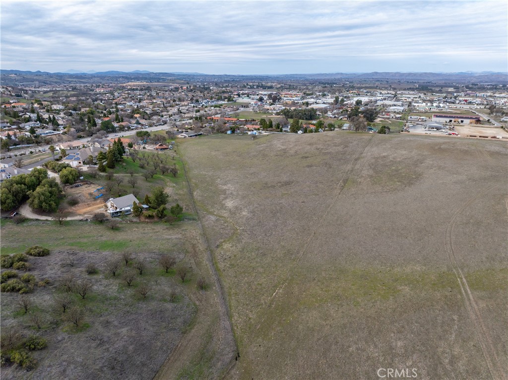 2450 Golden Hill Road