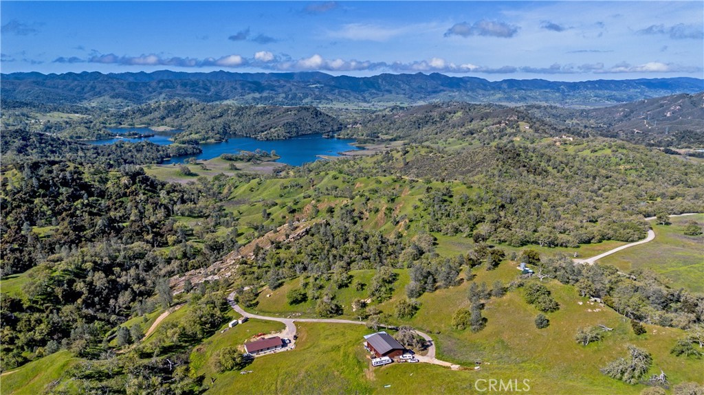 4235 Vista Del Lago