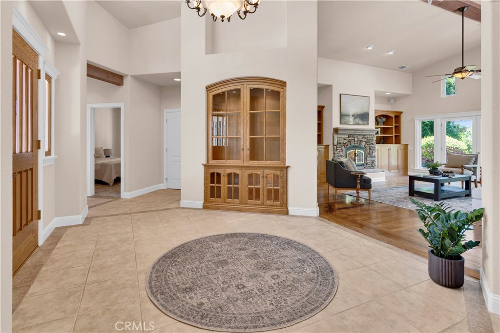117 Frontier Way