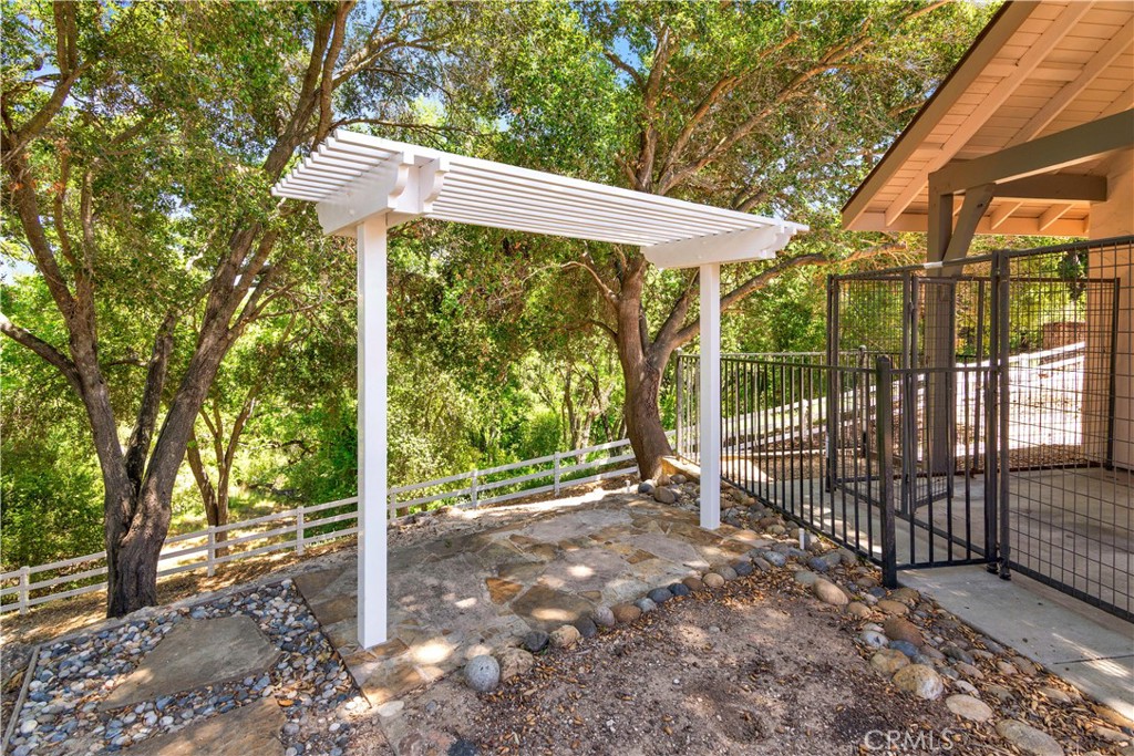 117 Frontier Way