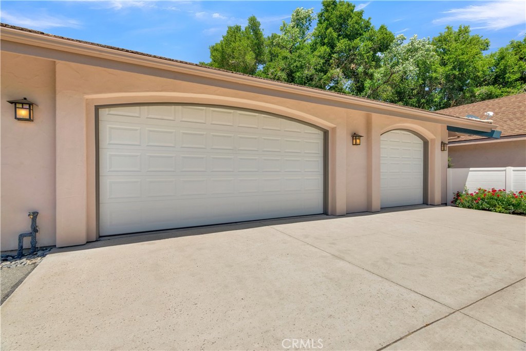 117 Frontier Way