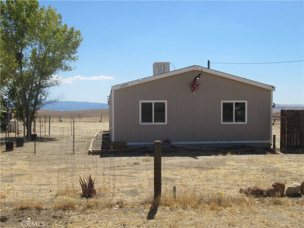 14555 Artesia Trail