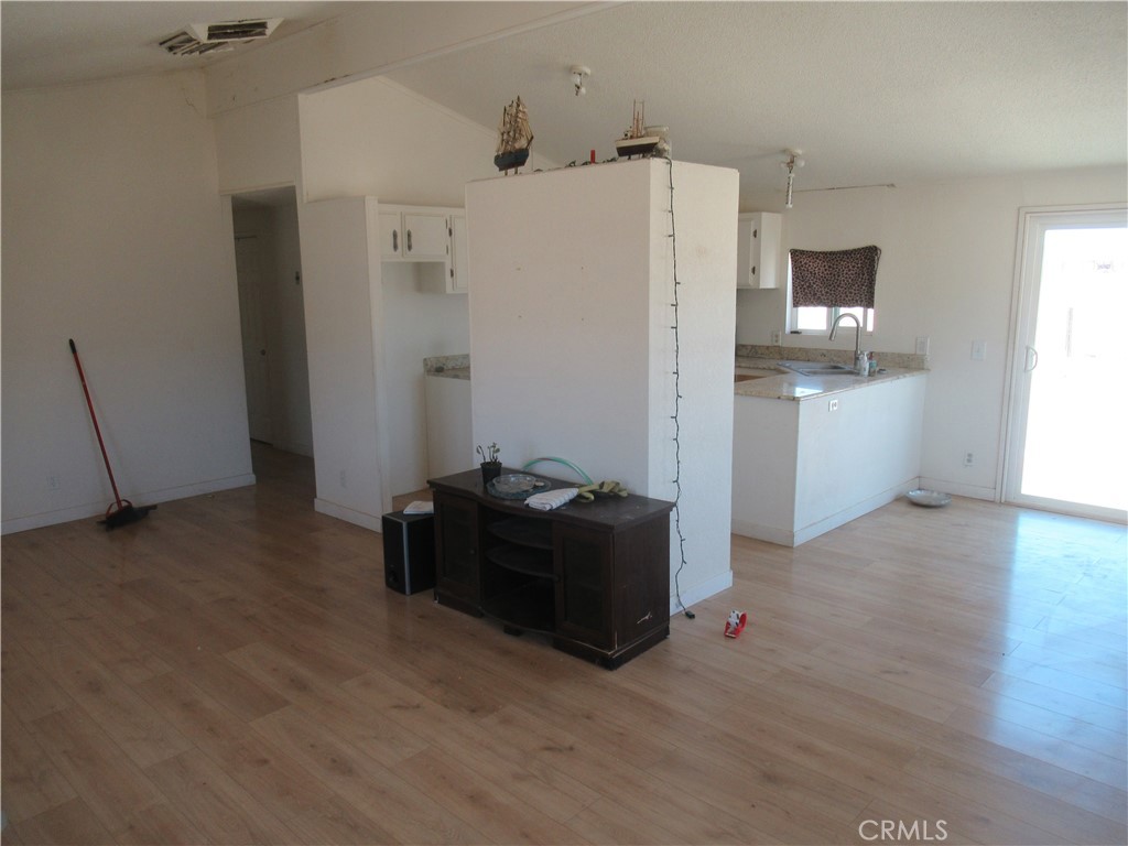 14555 Artesia Trail