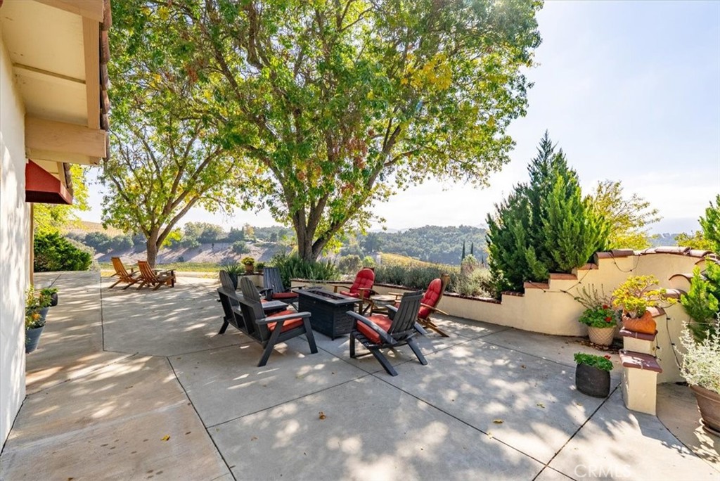3750 W Highway 46