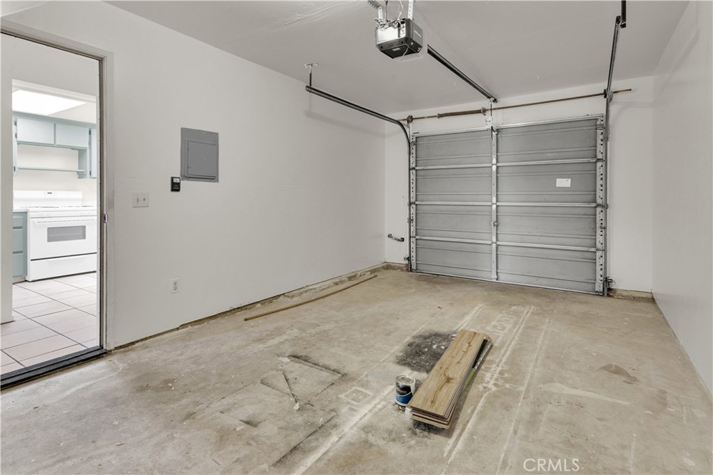 10710 El Camino Real 18