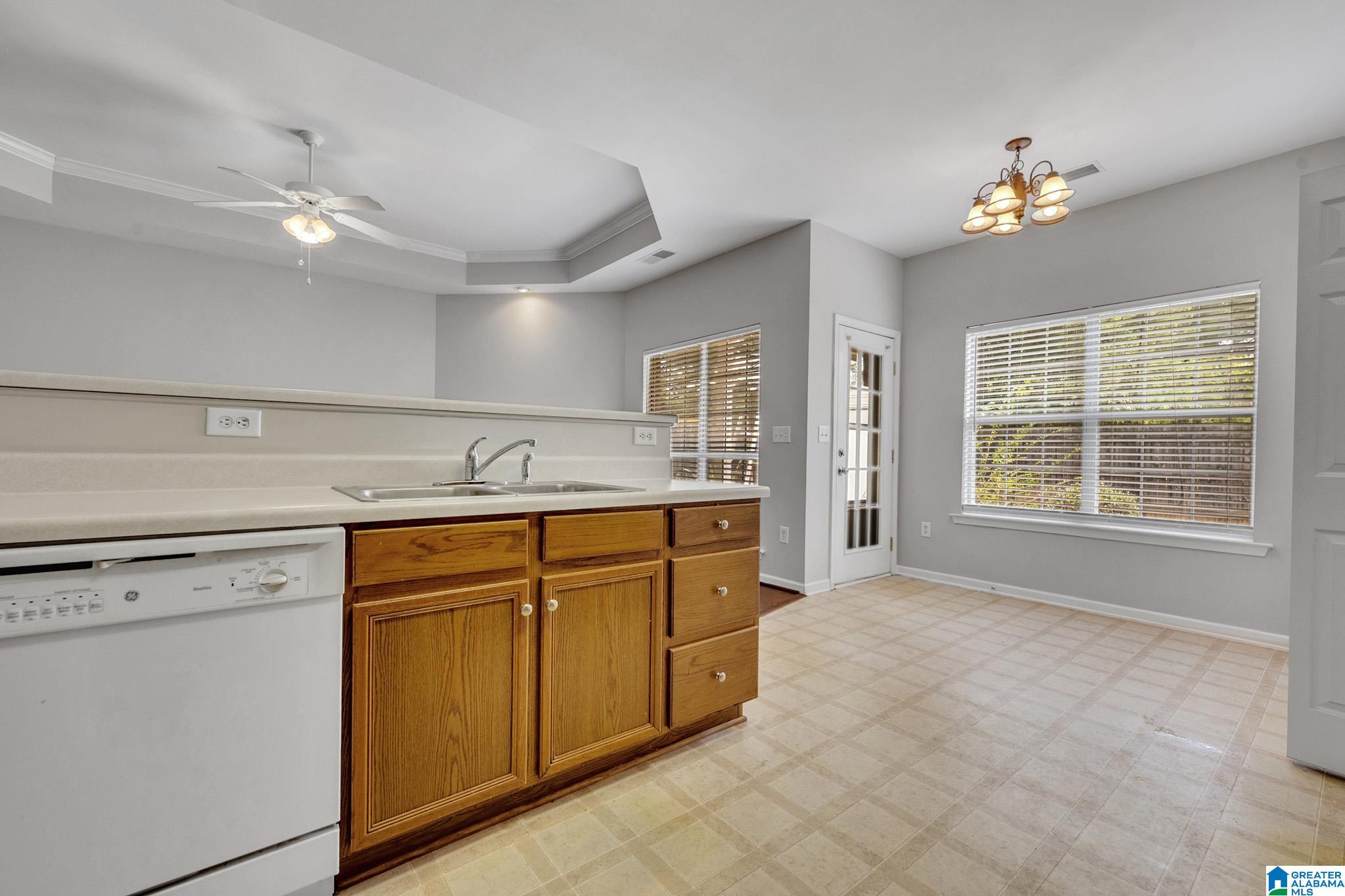 928 DAVENTRY TRAIL