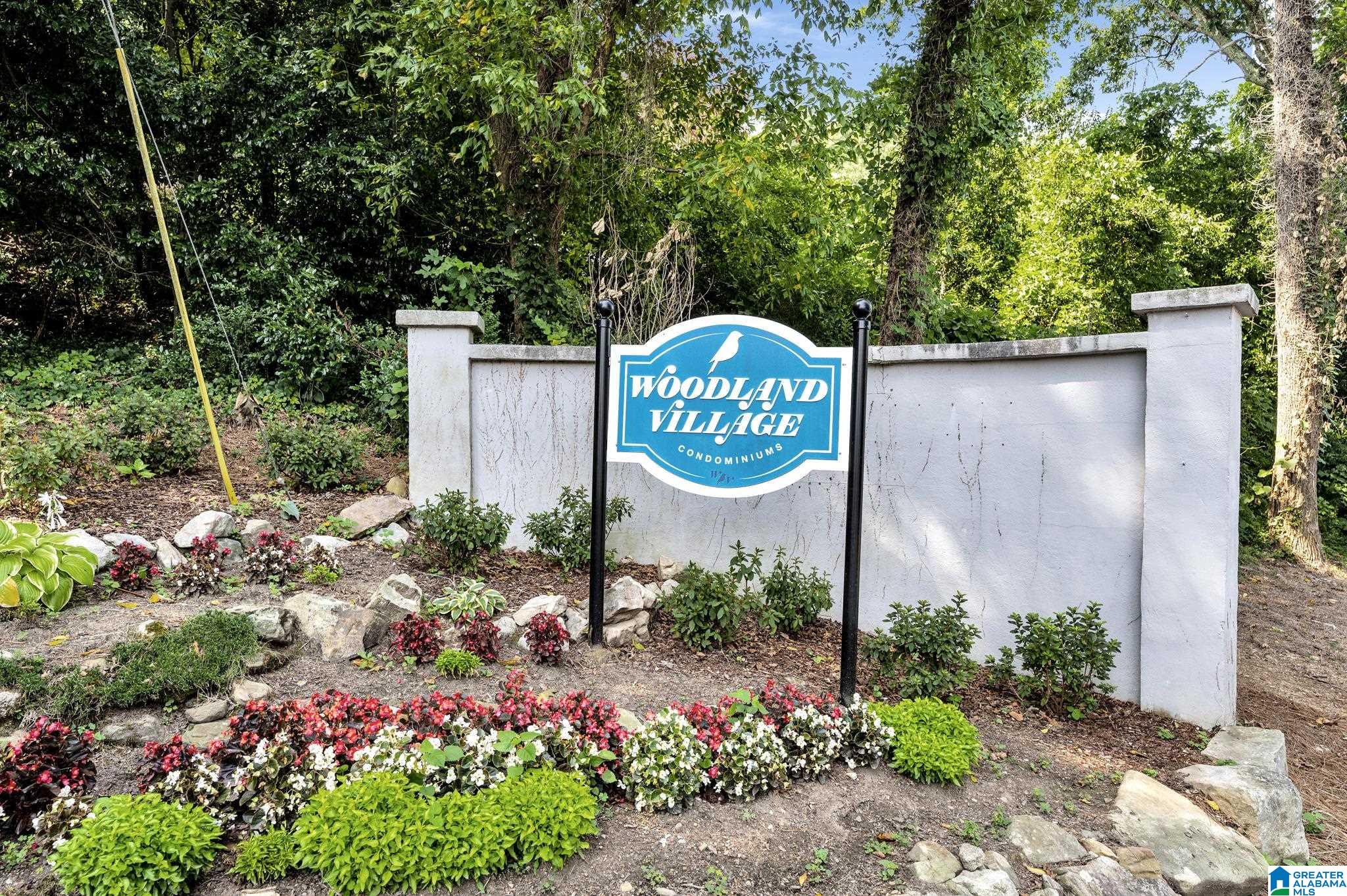 402 WOODLAND VILLAGE 402